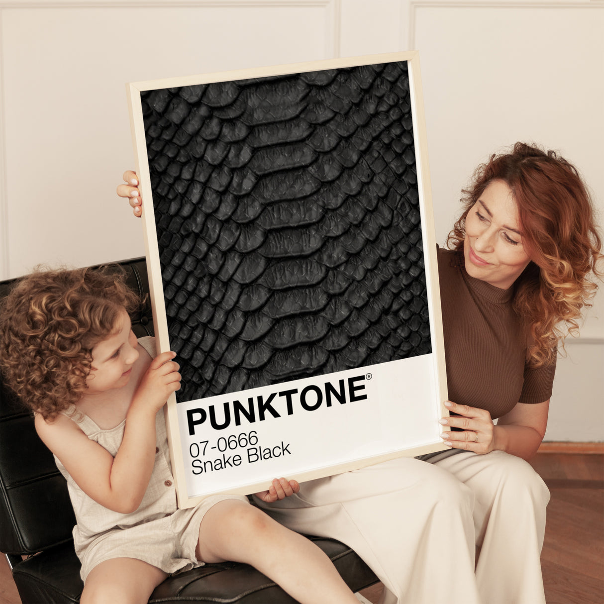 Punktone (Snake Black) Print