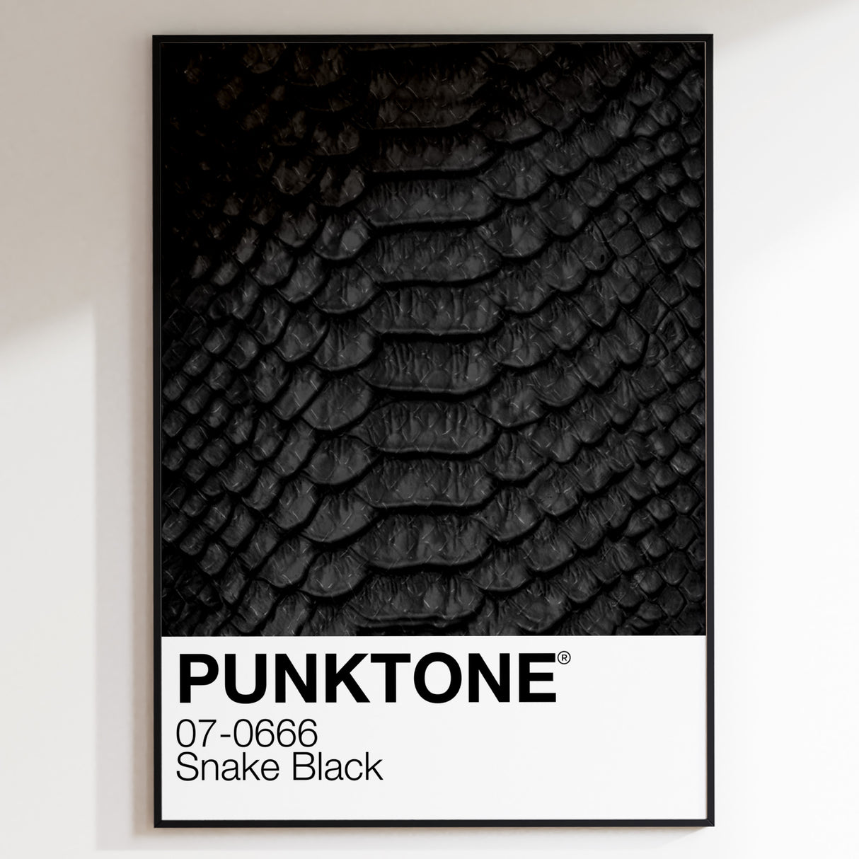 Punktone (Snake Black) Print